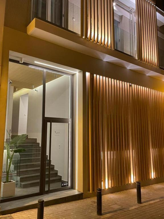 Skyhigh, Nilie Hospitality Mgmt Apartment Salonic Exterior foto